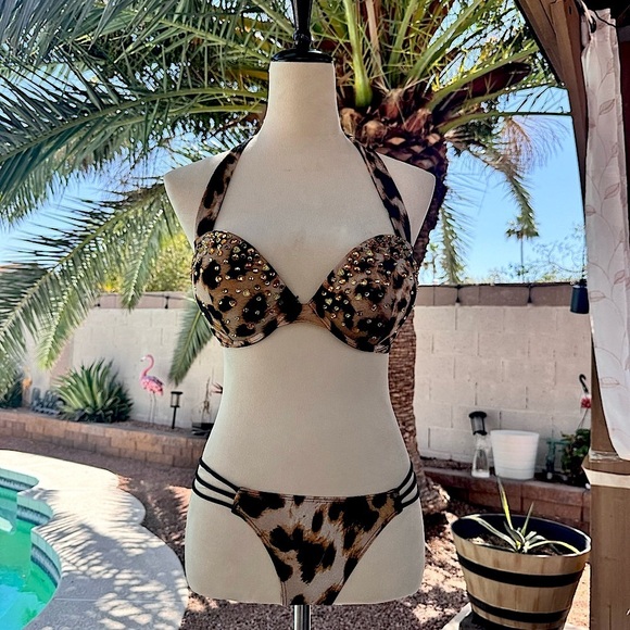 Victoria's Secret Bombshell Jewel Cristal Animal Print swimsuit Top 34C / Small - Picture 3 of 17